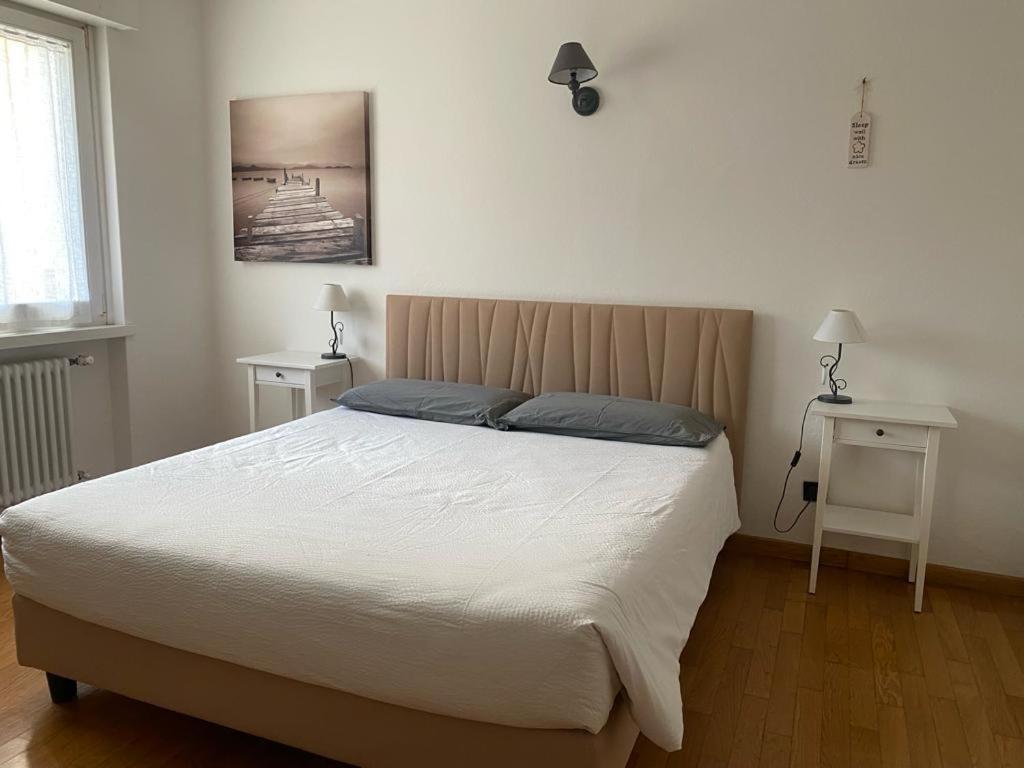 Bed And Breakfast Anna Isera Kültér fotó