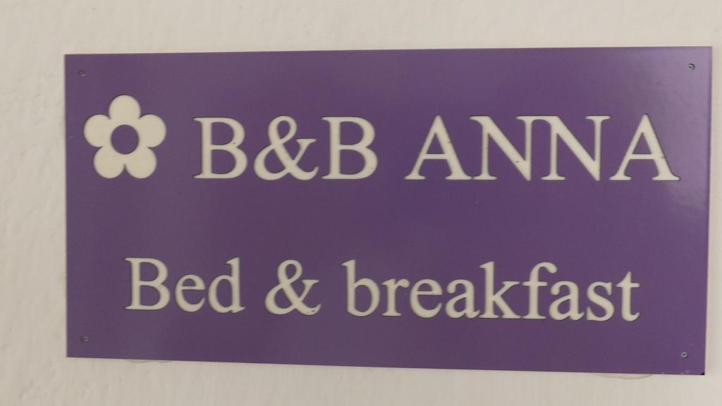 Bed And Breakfast Anna Isera Kültér fotó